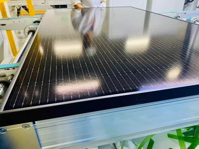 Full Pine-sol Half Cell Full All Black Frame 500Watt 500 550W 600W 600 W 1000W Solar Mono Photovoltaic Panels
