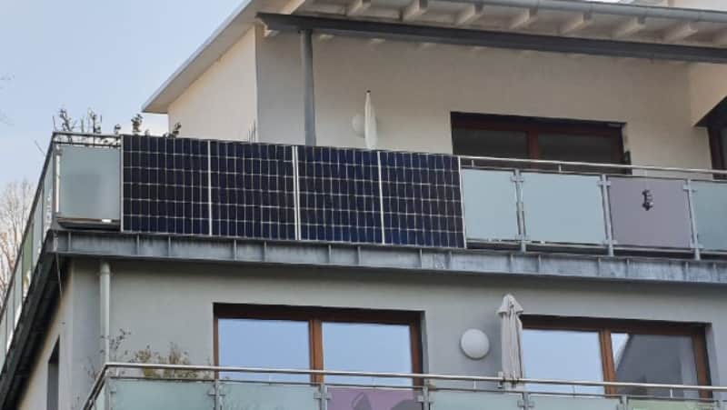 800w 600w rigid solar panel plug and play 220v home system with EU socket  micro inverter house roof balcony EU warehouse ship
